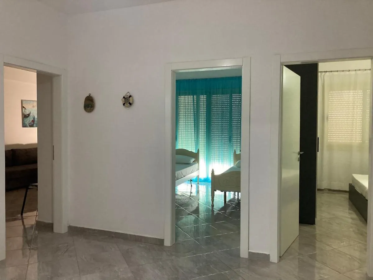 Azure Beach Apartment Orikum 0*,